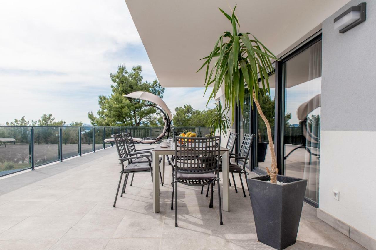 Lion'S Beach Apartment Podstrana Exterior foto