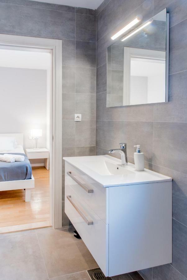 Lion'S Beach Apartment Podstrana Exterior foto